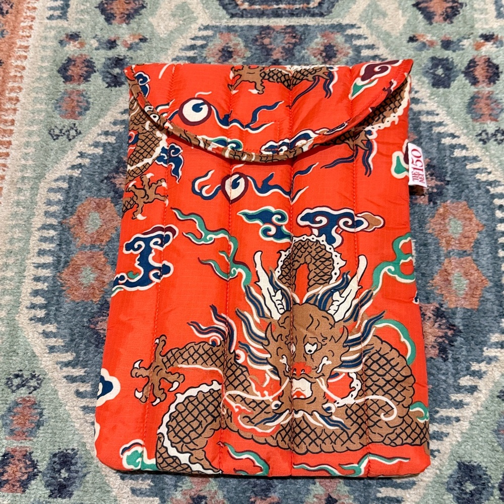 Baggu x the met dragon laptop sleeve